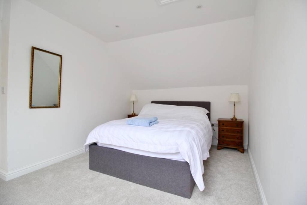 Villa Betern Place By Air Premier à Seaford Extérieur photo