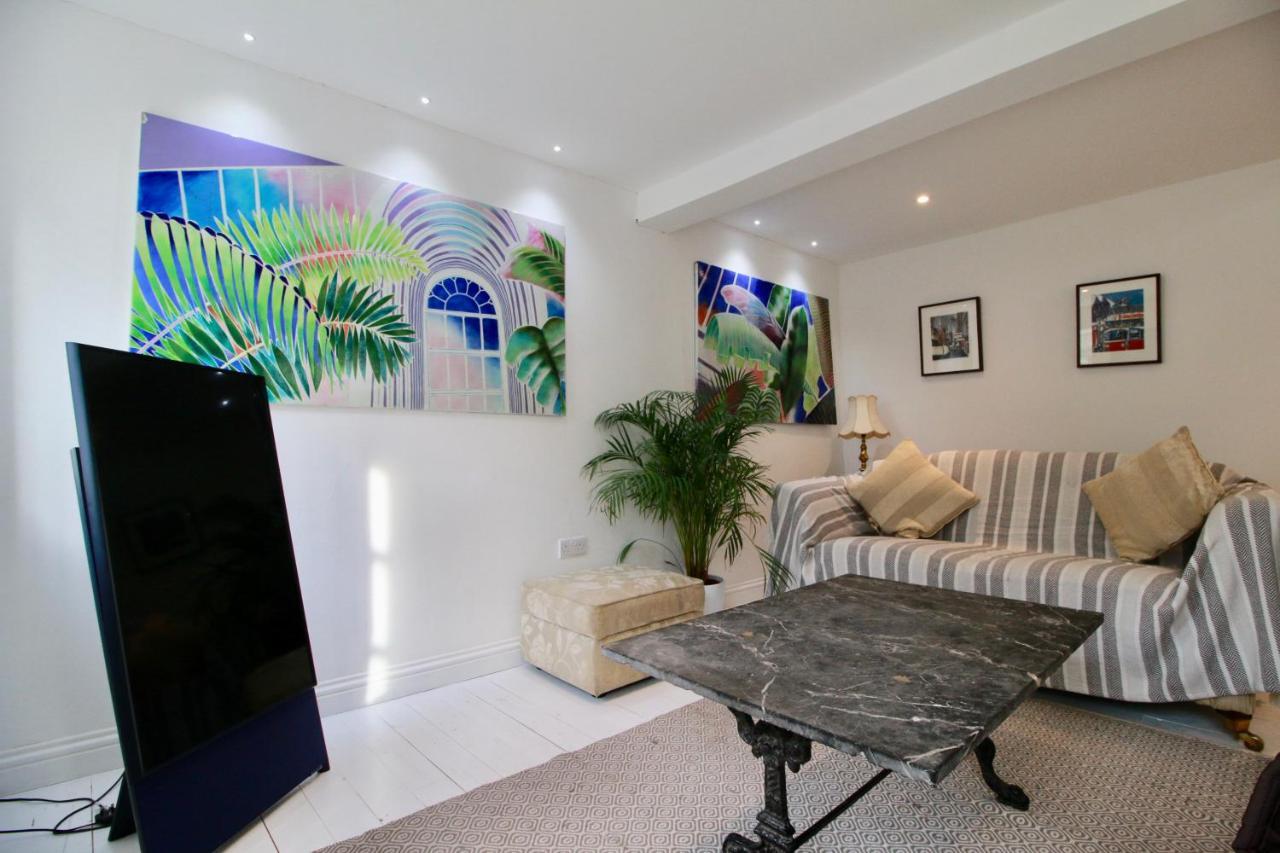 Villa Betern Place By Air Premier à Seaford Extérieur photo